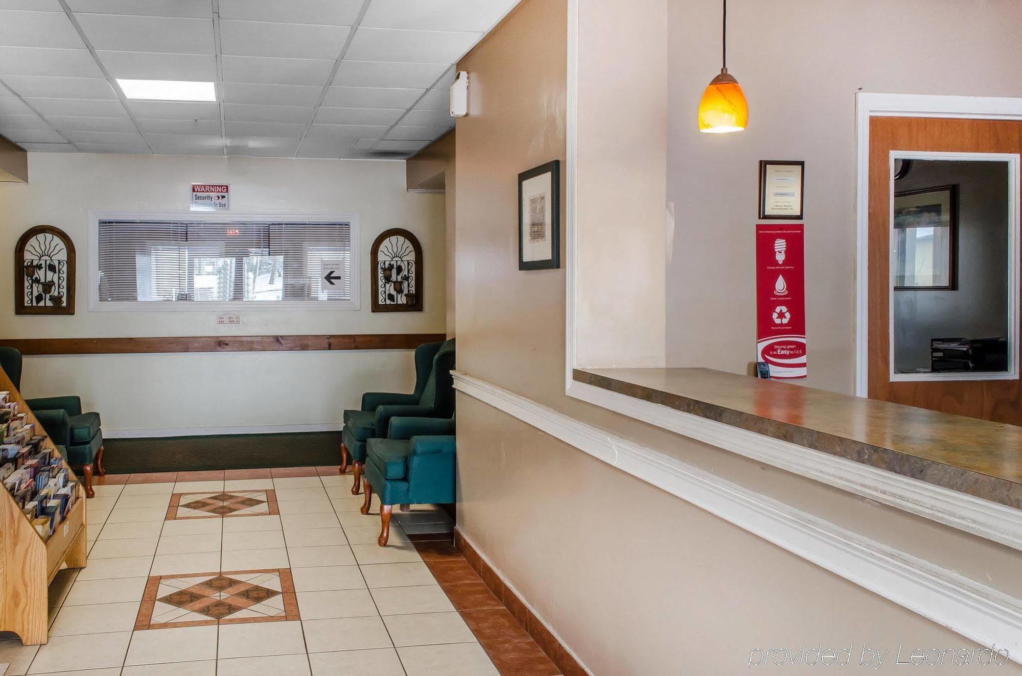 Econo Lodge Inn & Suites Denver Eksteriør bilde