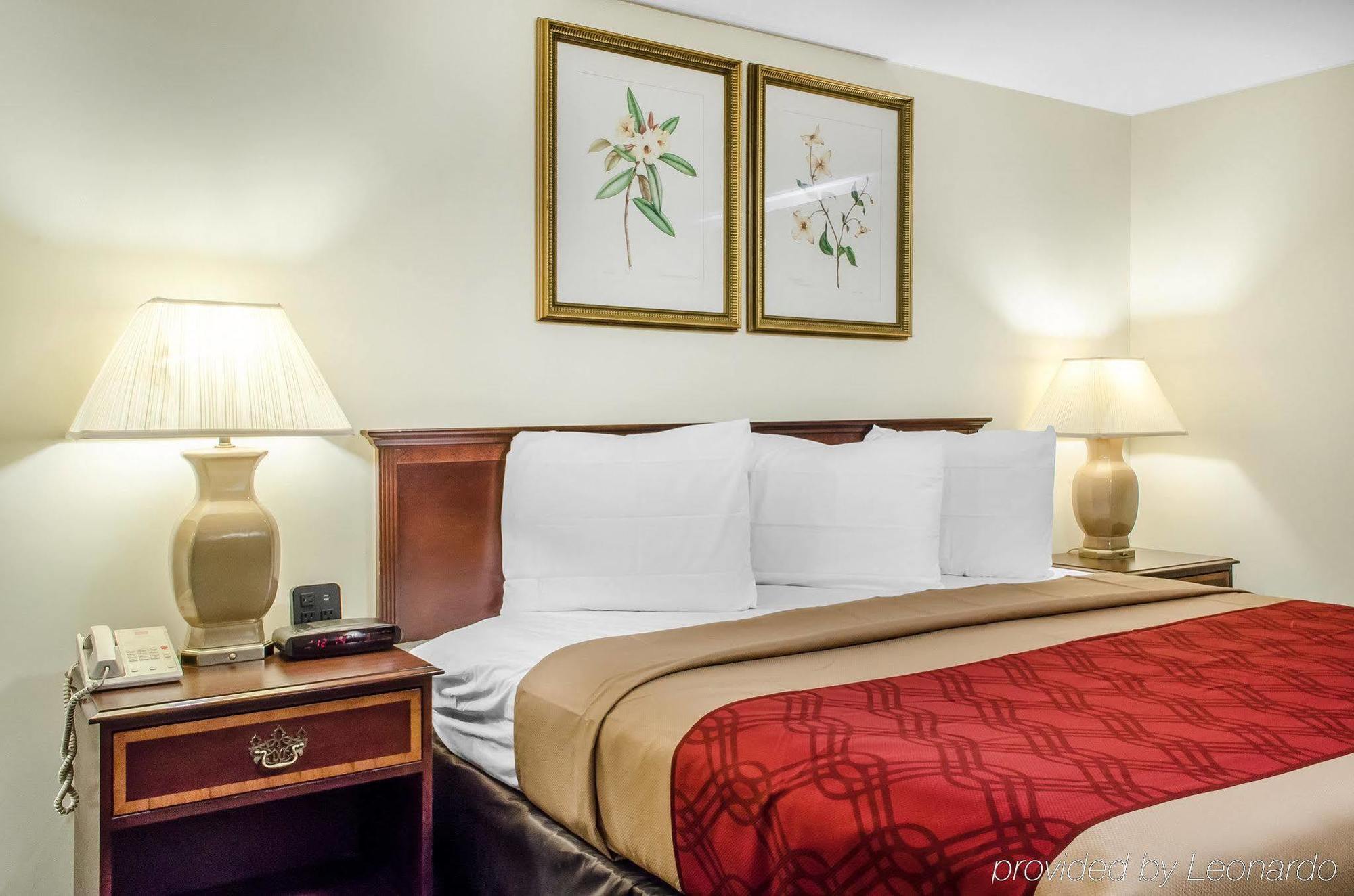 Econo Lodge Inn & Suites Denver Eksteriør bilde